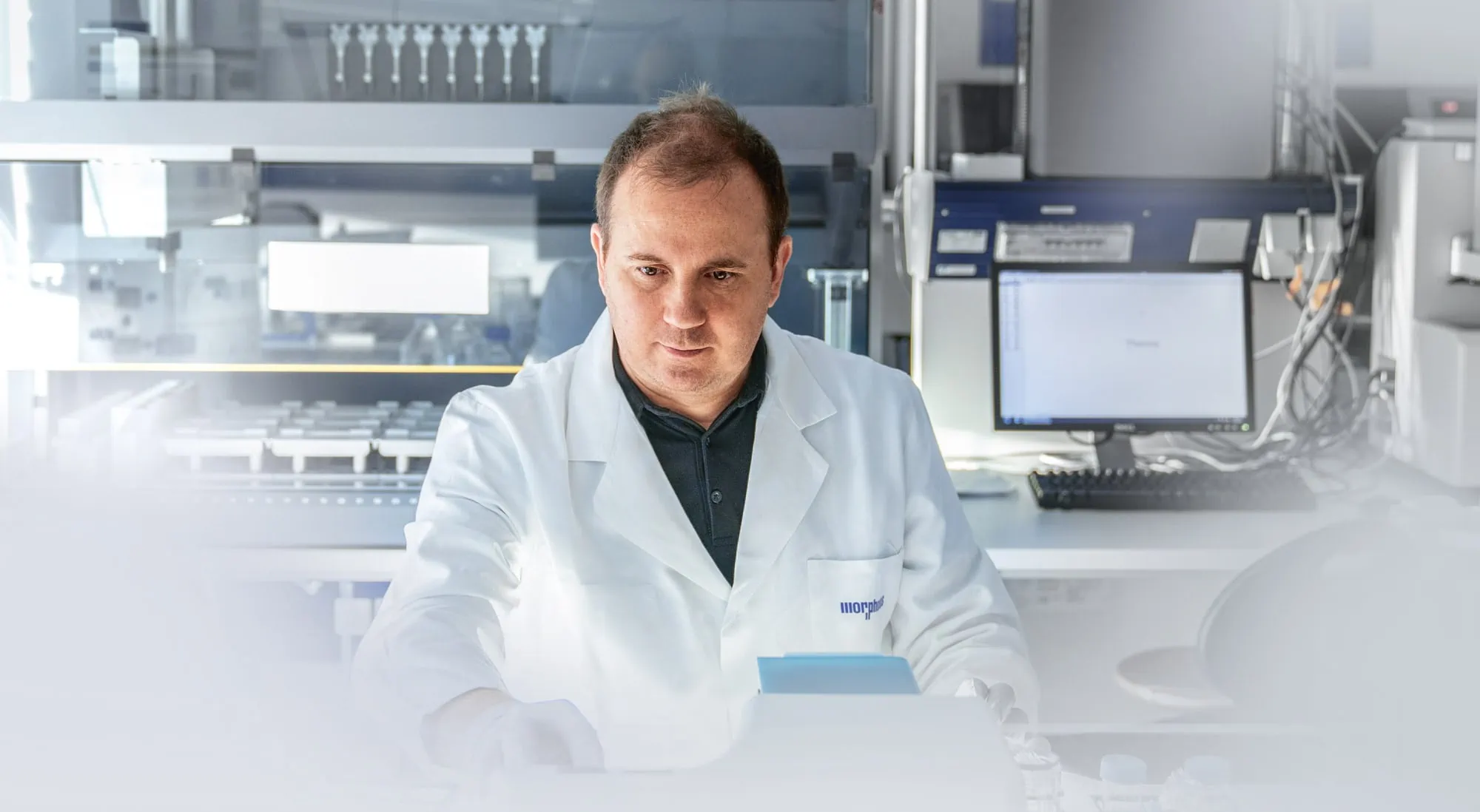 Der Pharmakonzern Novartis will MorphoySys für 2,7 Milliarden Euro übernehmen.