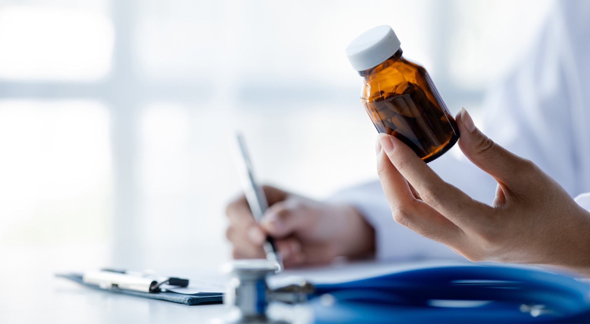 FDA genehmigt Eisbachs IND-Antrag für führenden Medikamentenkandidaten EIS-12656